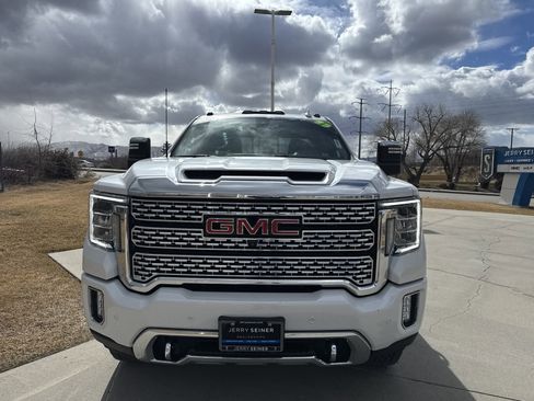 Used 2023 GMC Sierra 3500 Denali w/ Denali Ultimate Package image 8
