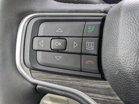 Used 2024 Jeep Wagoneer Series II w/ Flexible Seating Group RWD image 26