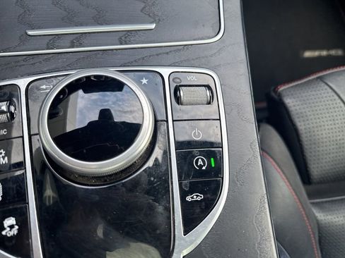 Used 2018 Mercedes-Benz GLC 43 AMG 4MATIC image 29