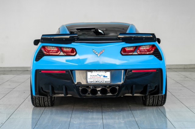 Used 2016 Chevrolet Corvette Stingray Coupe RWD image 7