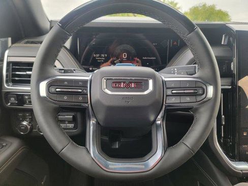 New 2026 GMC Yukon XL Elevation w/ Elevation Premium Package AWD/4WD image 21