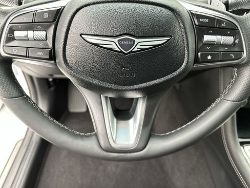 Certified 2025 Genesis G70 2.5T image 14