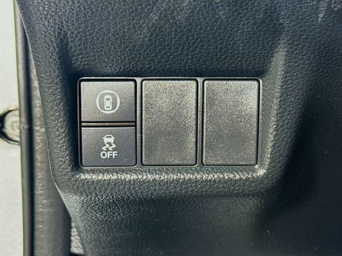 Used 2023 Honda Civic LX image 11