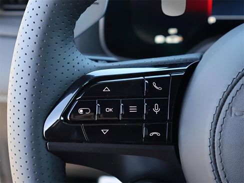 New 2026 Maserati Grecale Modena image 32