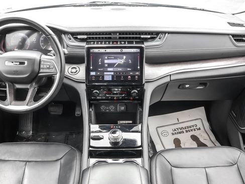 Used 2022 Jeep Grand Cherokee Limited AWD/4WD image 34