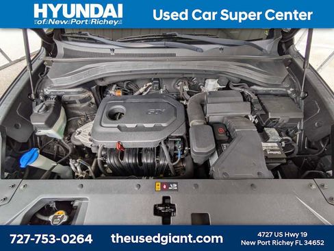 Used 2020 Hyundai Santa Fe Limited FWD image 14