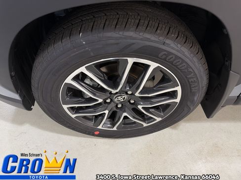 New 2026 Toyota Corolla Cross XLE AWD/4WD image 11