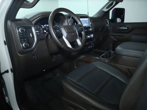Used 2023 GMC Sierra 2500 Denali w/ Denali Ultimate Package image 17