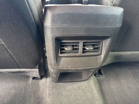 Used 2023 Chevrolet Colorado Trail Boss w/ LPO, Dark Essentials Package AWD/4WD image 16