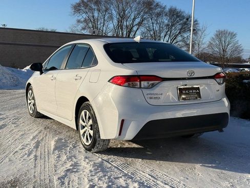 Used 2024 Toyota Corolla LE image 5