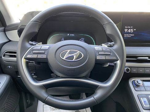 Used 2024 Hyundai Palisade SEL image 18