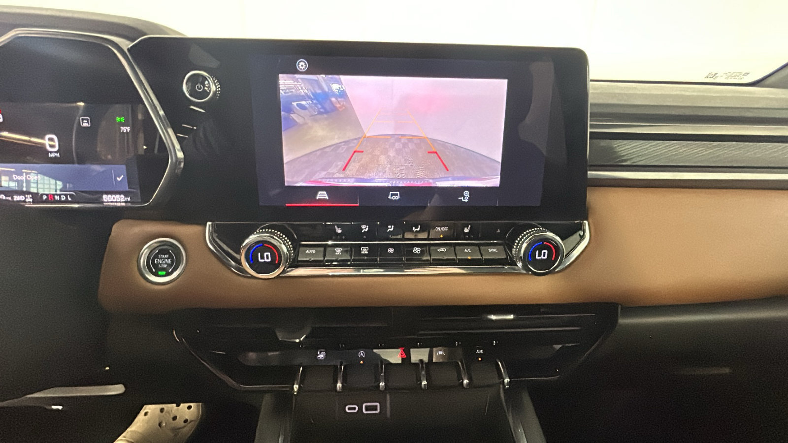 Used 2023 GMC Canyon AT4 AWD/4WD image 28