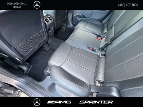 Used 2022 Mercedes-Benz GLB 250 4MATIC image 22