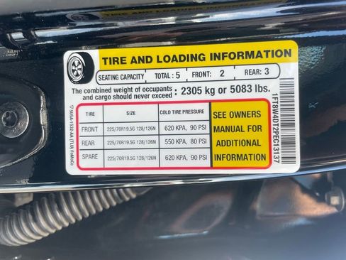 Used 2023 Ford F450 Lariat w/ Camper Package AWD/4WD image 46