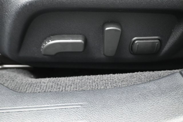 Used 2019 Subaru Outback 2.5i Touring w/ Popular Package #3A AWD/4WD image 11