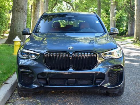 Used 2022 BMW X5 sDrive40i w/ M Sport Package RWD image 9