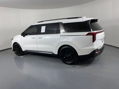 Used 2025 Kia Carnival SX Prestige