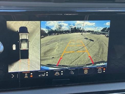 New 2026 GMC Sierra 2500 AT4X w/ LPO, Black Badging Package AWD/4WD image 27