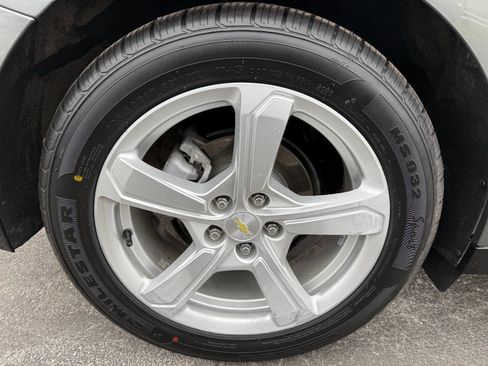 Used 2017 Chevrolet Volt LT image 12