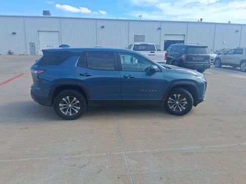 Used 2026 Chevrolet Equinox LT w/ Convenience Package II AWD/4WD image 6