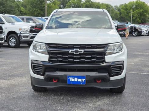 Used 2022 Chevrolet Colorado LT w/ Redline Special Edition RWD image 3