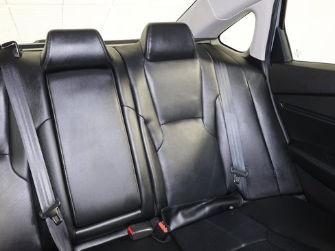 Used 2024 Honda Accord Touring image 12