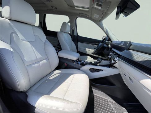 Used 2024 Kia Telluride SX FWD image 22