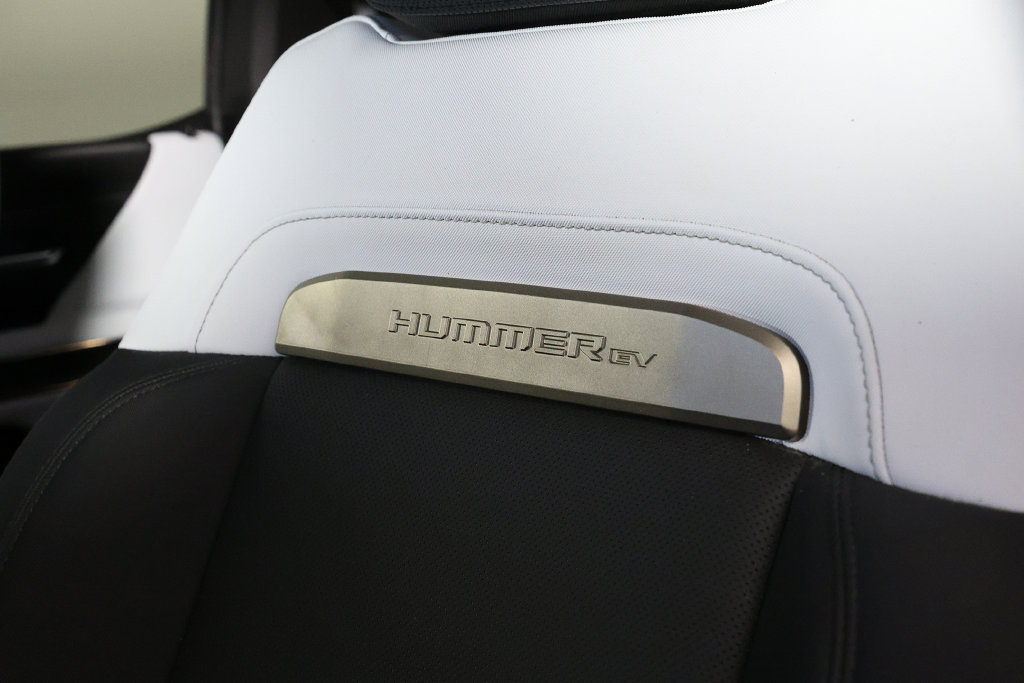 Used 2025 GMC Hummer EV 3X AWD/4WD image 37
