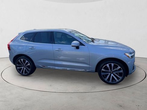 Certified 2023 Volvo XC60 B6 Ultimate w/ Protection Package Premier AWD/4WD image 6