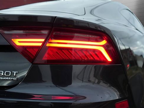 Used 2017 Audi A7 3.0T Competition Prestige w/ Driver Assistance Package image 4