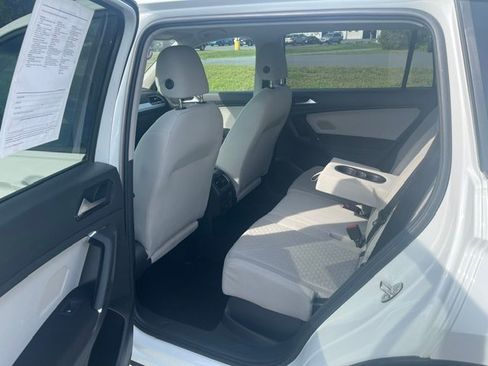Used 2018 Volkswagen Tiguan S AWD/4WD image 15