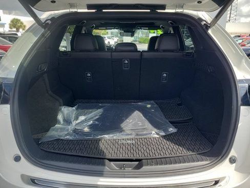 Used 2024 MAZDA CX-5 Signature AWD/4WD image 12