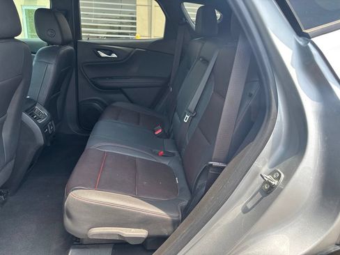 Used 2022 Chevrolet Blazer RS w/ Enhanced Convenience Package FWD image 13