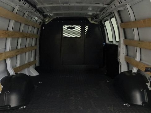 Used 2021 Chevrolet Express 2500 w/ Driver Convenience Package RWD image 22