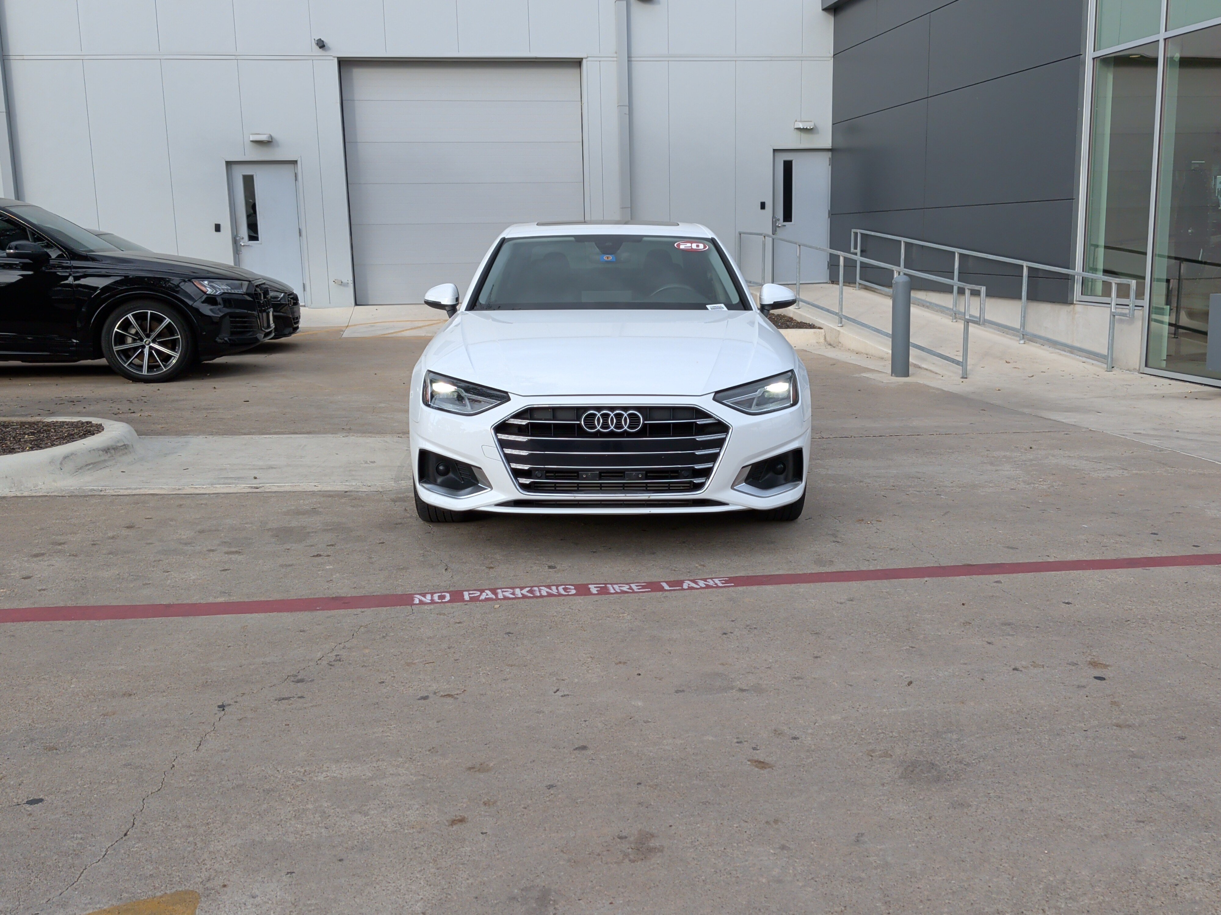 Used 2020 Audi A4 2.0T Premium w/ Convenience Package FWD image 3