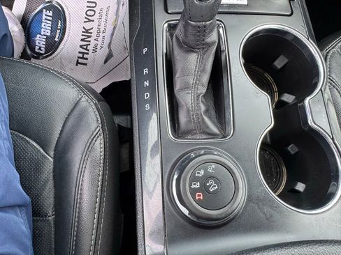 Used 2018 Ford Explorer Limited w/ Equipment Group 301A AWD/4WD image 18