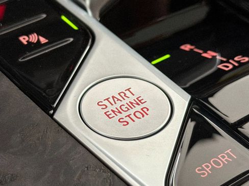 New 2026 BMW X5 sDrive40i w/ M Sport Package image 29