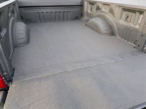 Certified 2022 Ford F250 Lariat w/ Tremor Off-Road Package image 6