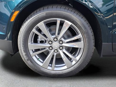 New 2026 Cadillac XT5 Premium Luxury w/ Driver Assist Package image 9