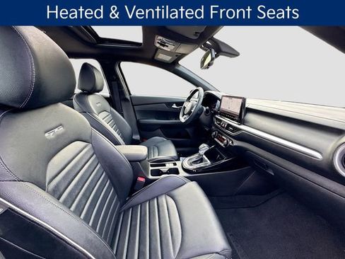 Used 2023 Kia Forte GT-Line w/ GT-Line Premium Package image 34