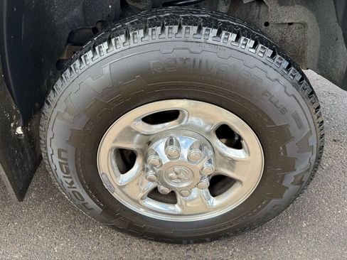 Used 2012 RAM 3500 ST w/ Chrome Appearance Group image 11