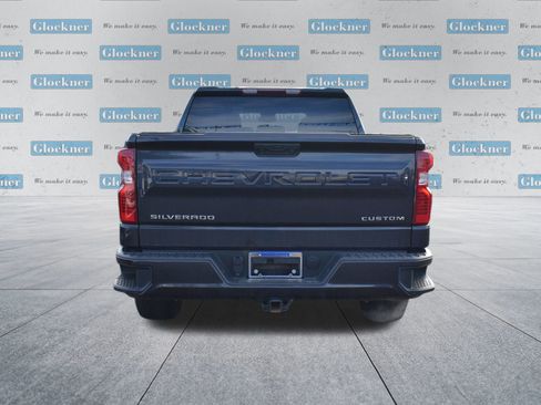 Used 2022 Chevrolet Silverado 1500 Custom image 7