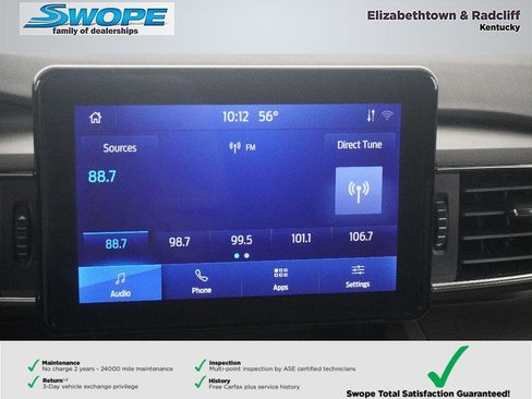 Used 2024 Ford Explorer XLT w/ Equipment Group 202A image 28