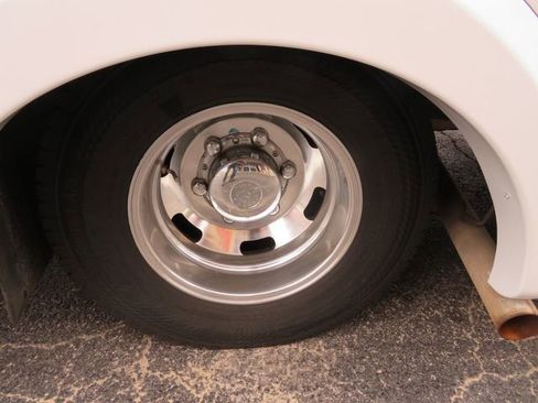 Used 2019 Mercedes-Benz Sprinter 170 image 12