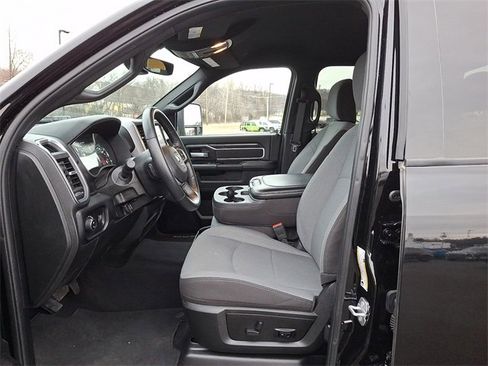 Used 2024 RAM 2500 Big Horn w/ Bed Utility Group image 14