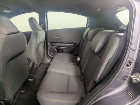 Used 2020 Honda HR-V Sport image 17