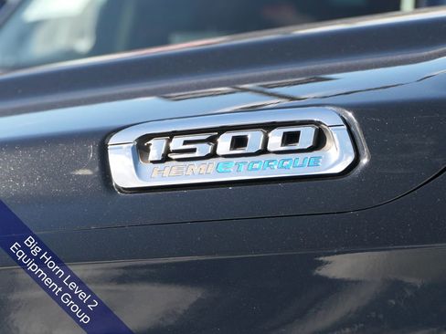 Used 2022 RAM 1500 Big Horn AWD/4WD image 11