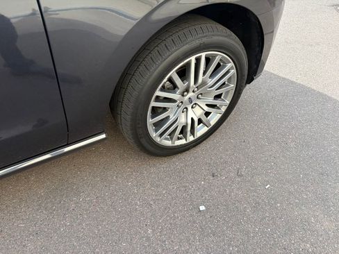 Used 2024 Ford Expedition Max Limited image 15