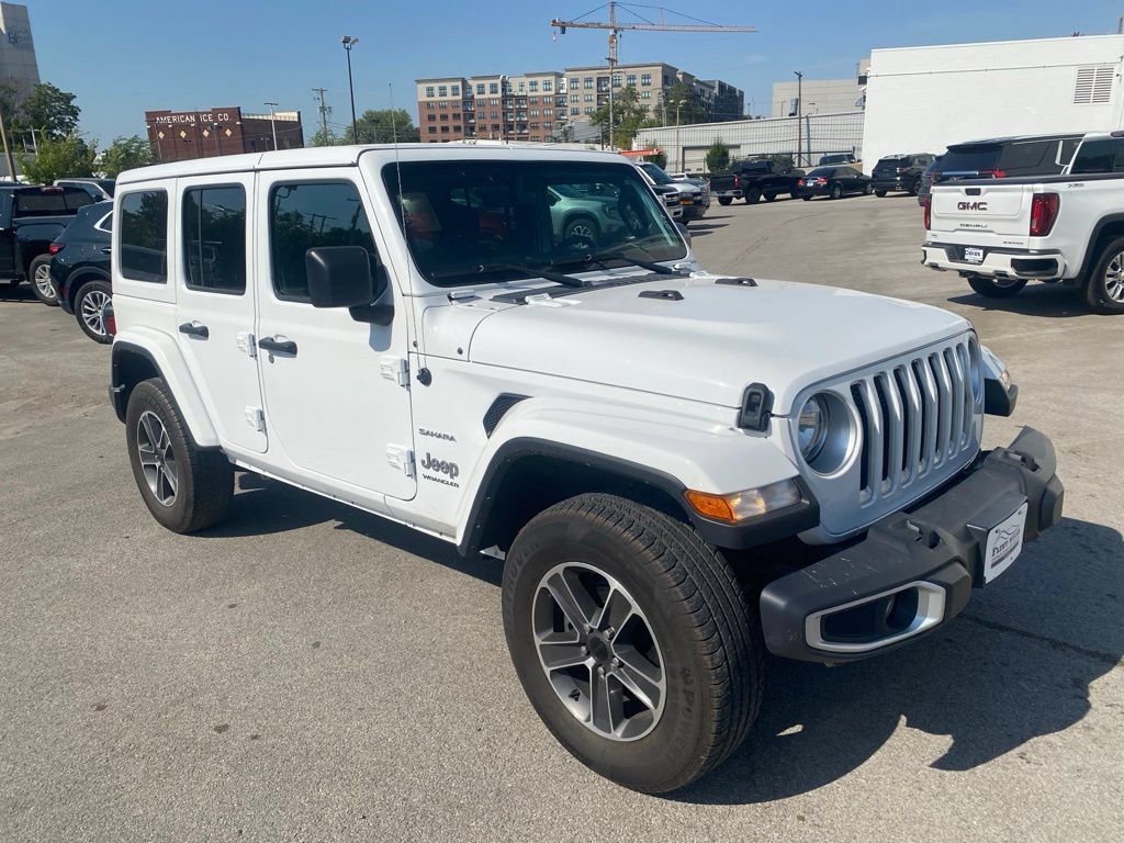 Used 2023 Jeep Wrangler Unlimited Sahara AWD/4WD image 2