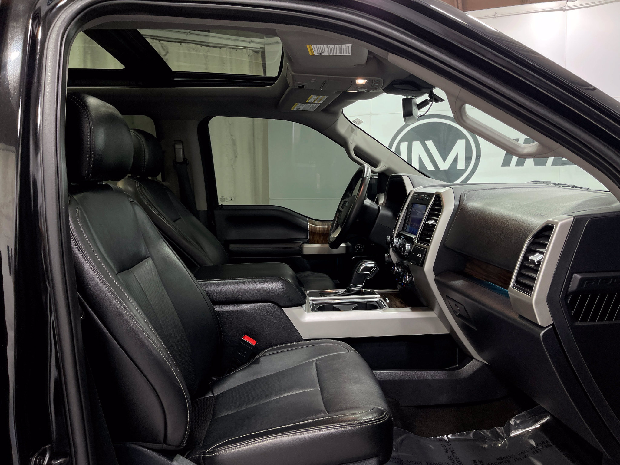 Used 2020 Ford F150 Lariat AWD/4WD image 33